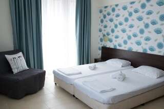 Отель Ema Hotel Созополь Улучшенный двухместный номер с 1 кроватью и видом на море-2